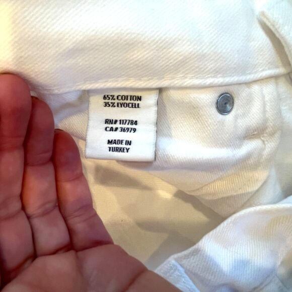 Rails White Denim Jeans Atwater Blanche Distressed Slouchy Straight Size 25 - Picture 10 of 11